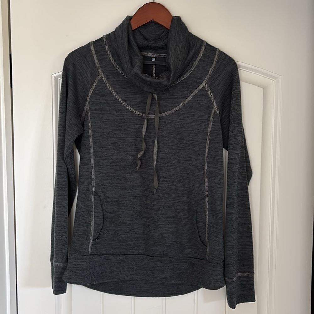 Kuhl Charcoal Gray‎ Outdoor Hiking Pullover Sweater Pockets Women’s Size Medium